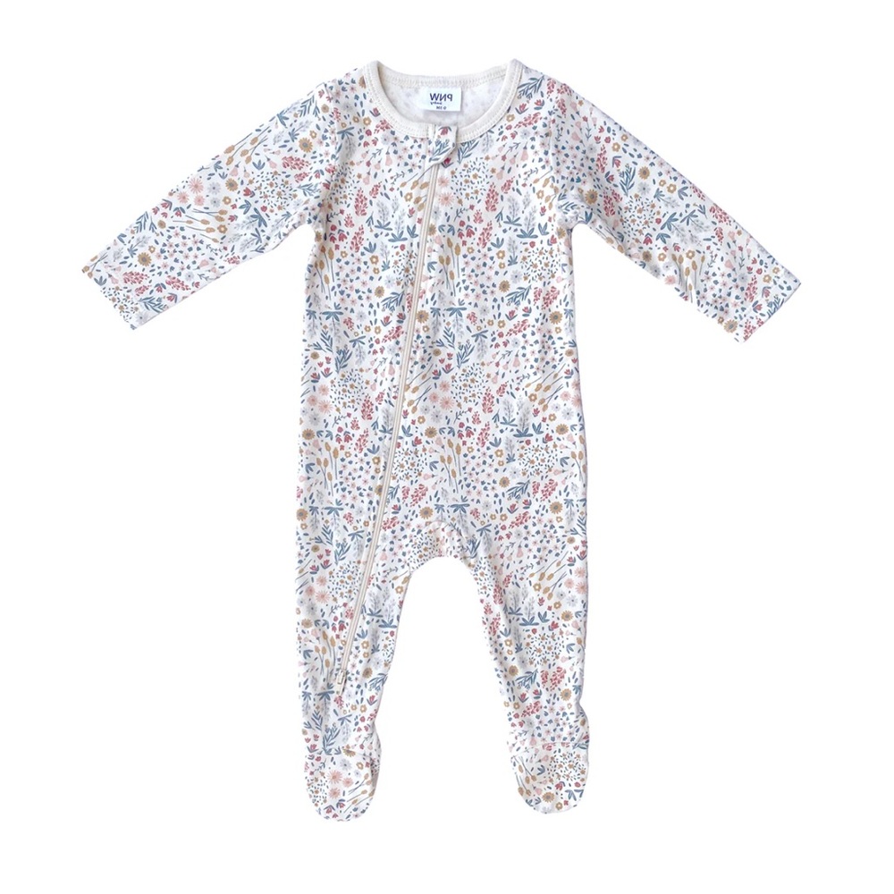 City Mouse Studio PNW Baby Mountain Meadow Footed Zip Romper 6-9 Month NWT